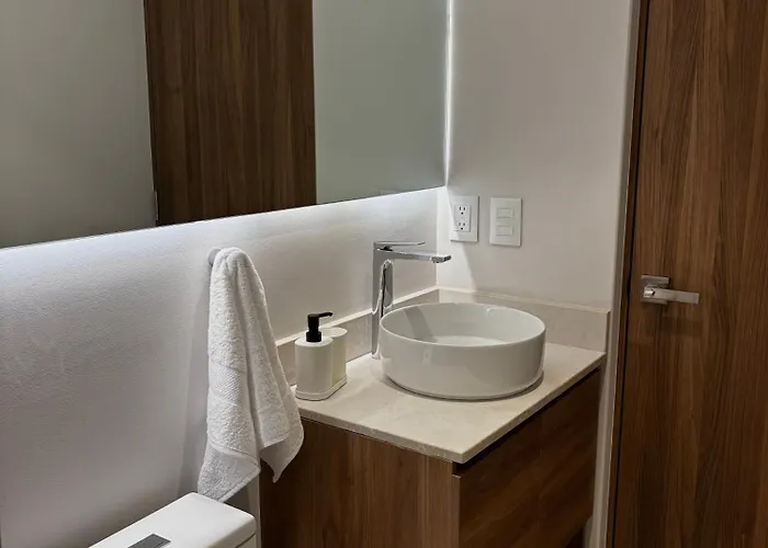 Departamento En Condesa - 2 Recamaras Con Balcon Apartment *