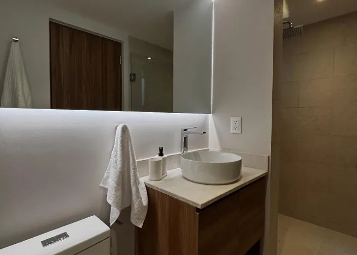 Departamento En Condesa - 2 Recamaras Con Balcon *
